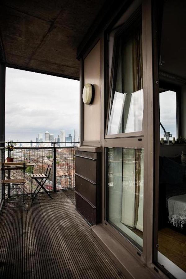 Whitechapel Two Bedroom Luxury Apartment - Free Private Parking - City Views Лондон Экстерьер фото